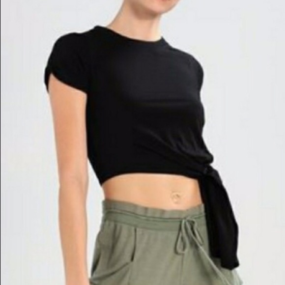 Free People Tops - Free People Movement Seeker top in black